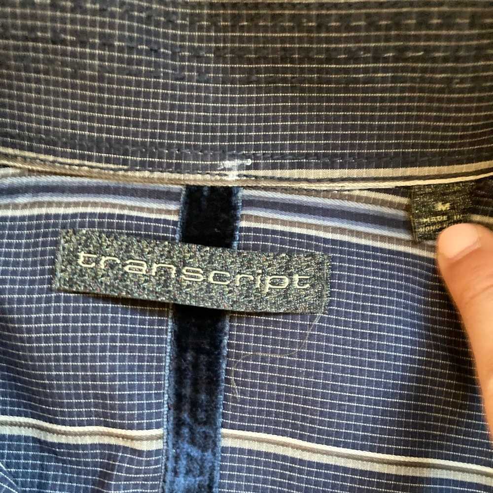 Transcript Dress Shirt Size Medium - Picture 3 of 3